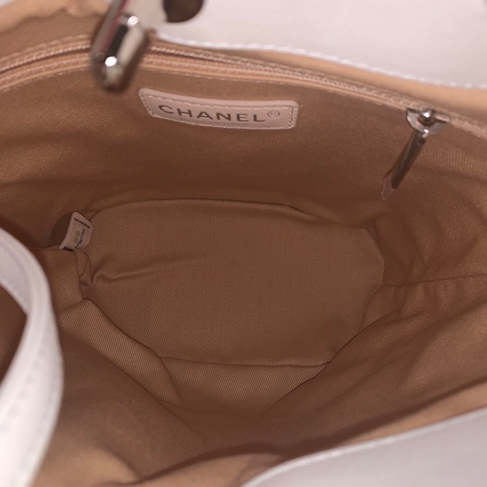 Chanel Sac Cordon top handle bucket quilted white leather silver hardware purse - Picture 13 of 15